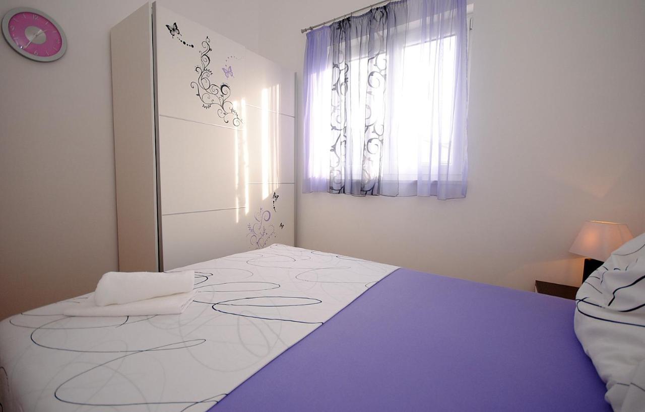 Apartment Noel 罗戈兹尼察 外观 照片